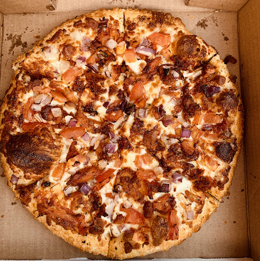 Photo of Bro's Pizza & Wings - 429 Glendale Ave, St. Catharines, ON L2P 3Y1